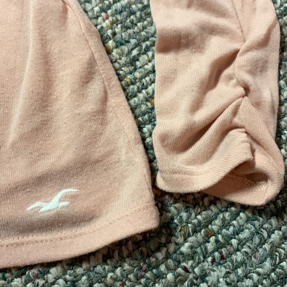 Hollister peach long sleeve top, youth size large. - Picture 2 of 5